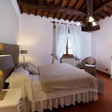 别墅 Tuscan In With Private Swimming Pool 哥尔顿