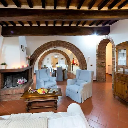 别墅 Tuscan In With Private Swimming Pool